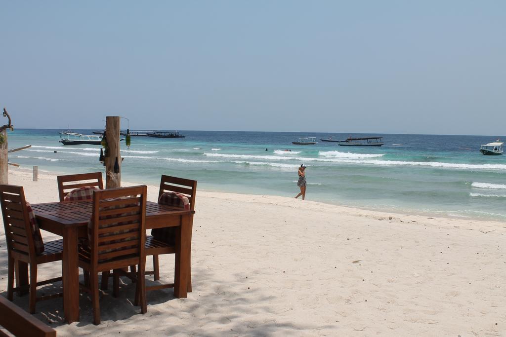 Melati Cottage Gili Trawangan Exterior photo