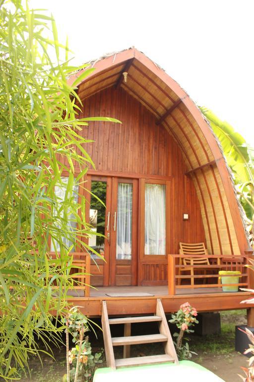 Melati Cottage Gili Trawangan Exterior photo