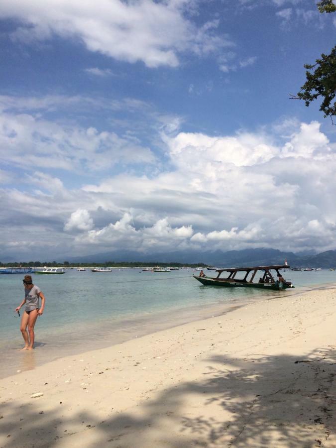 Melati Cottage Gili Trawangan Exterior photo